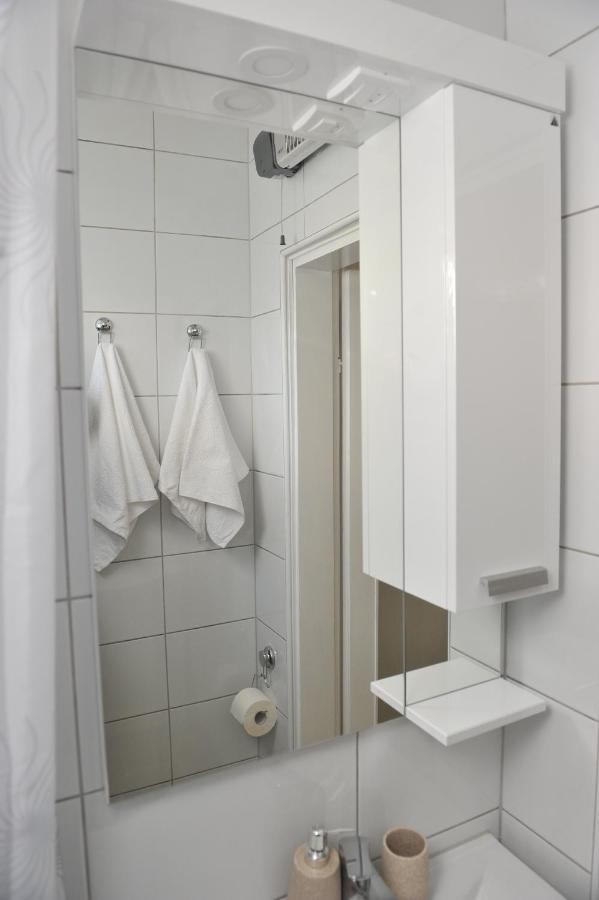 Studio Apartman Bandb Dakovo Exterior foto