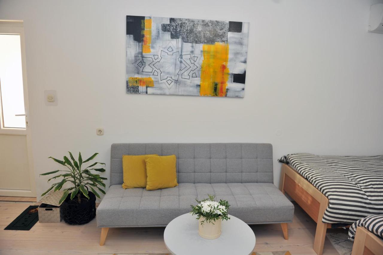 Studio Apartman Bandb Dakovo Exterior foto